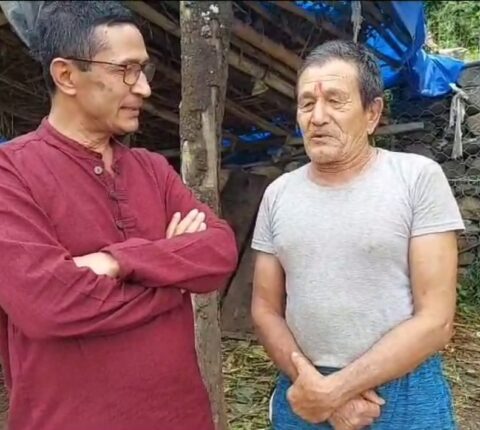 गाउँपालिका अध्यक्षलाई नागरिकको सुझाव : सबैले गाउँलाई माया गर्न छाडे, तपाई चाहिँ माया गर्नुस् है