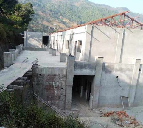 रामेछापमा १७ वटा स्वास्थ्य संस्थाको भवन अलपत्र