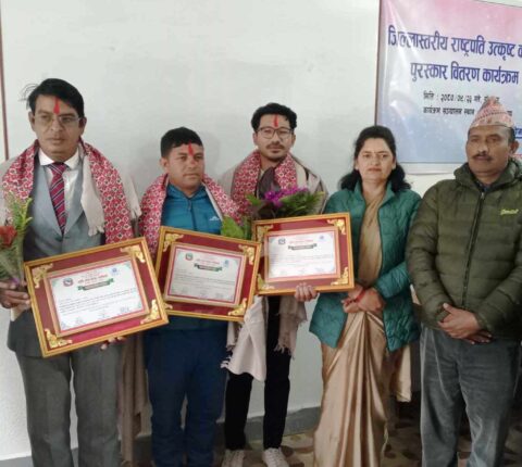 रामेछापका तीन जना कृषकलाई राष्ट्रपति उत्कृष्ट कृषक पुरस्कार