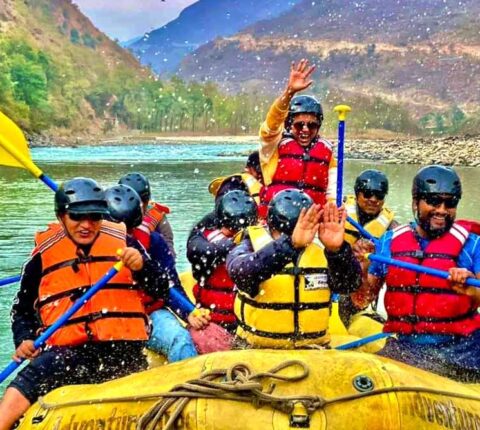 जल पर्यटन प्रवर्धन गर्न सुनकोसीमा र्‍याफ्टिङ