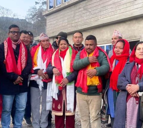 एमाले दोलखाको अध्यक्षमा पुनः नरबहादुर श्रेष्ठ निर्वाचित, उपाध्यक्षमा मानन्धर र सचिवमा खड्का निर्वाचित