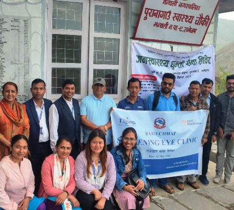 मन्थली नगरपालिका–९ पुरानागाउँमा एकीकृत घुम्ती सेवाः स्वास्थ्य शिविरबाट ४१३ जनाले सेवा लिए