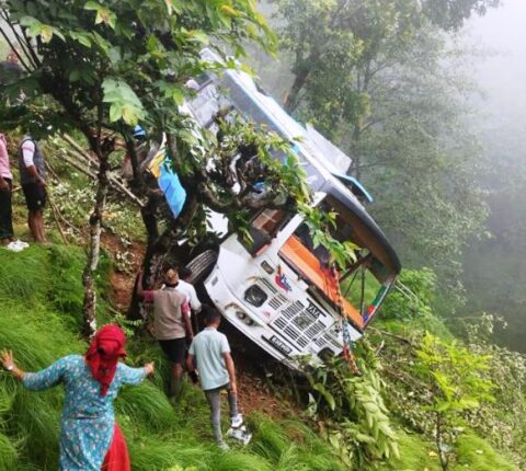 रामेछापमा एक वर्षमा सडक दुर्घटनामा परी ९ जनाले ज्यान गुमाए