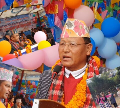 उमाकुण्ड गाउँपालिका स्तरीय पाँचौ राष्ट्रपति रनिङ शिल्ड बुधबारदेखि सुरु (भिडियो सहित )