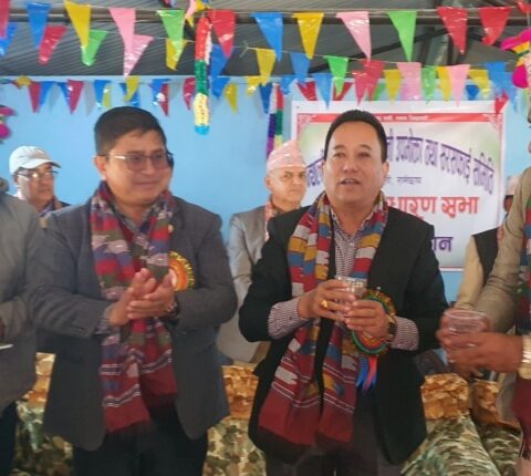 मन्थली खानेपानी सरसफाइ उपभोक्ता समितिमा अध्यक्ष, उपाध्यक्ष, महासचिव र सचिव सर्वसम्मत