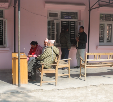रामेछापमा उम्मेदवारलाई निर्वाचन चिन्ह प्रदान
