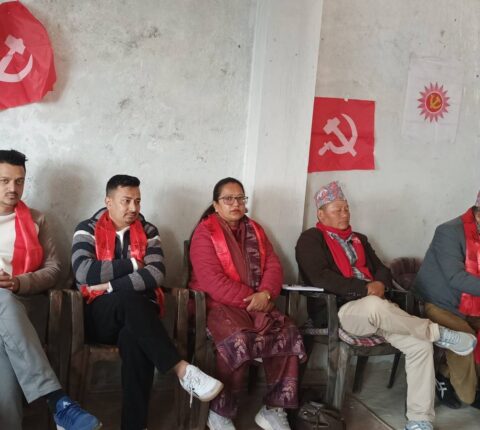 रामेछापमा चुनावी दौड, घरदैलोमा उम्मेदवार