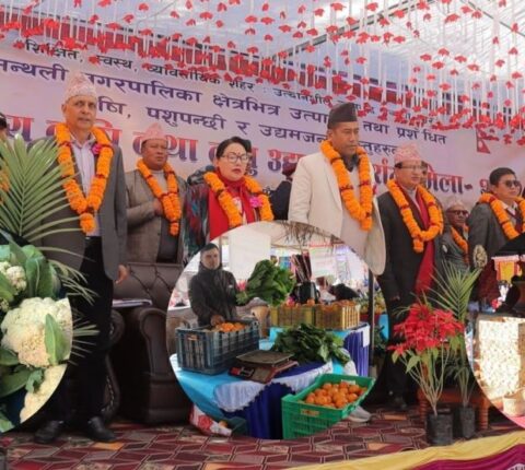 स्थानीय उत्पादनको बजारीकरण गर्न मन्थलीमा कृषि तथा लघु उद्यम प्रदर्शनी मेला सुरु
