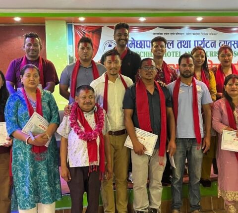 रामेछाप होटल तथा पर्यटन व्यवसायी संघको अध्यक्षमा गणेश थपलिया